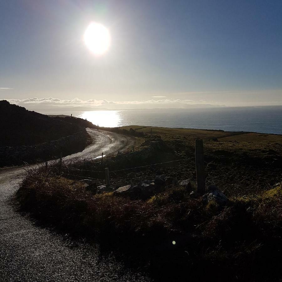 Inisean Ocean View Bed & Breakfast Dungloe Exterior photo